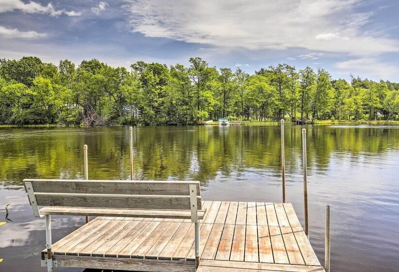 Lakefront Tomahawk Cabin W/ Boat Dock & Deck