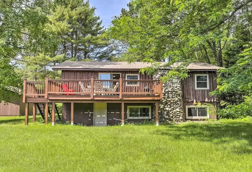 Lakefront Tomahawk Cabin W/ Boat Dock & Deck