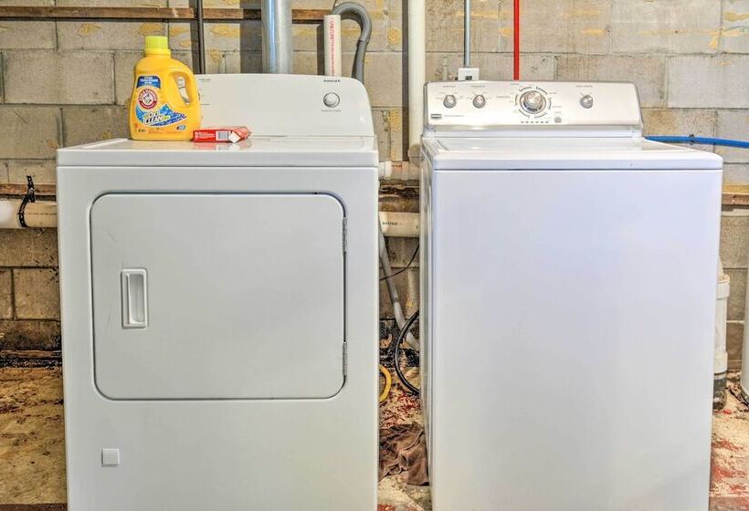 Lakefront Tomahawk Cabin W/ Boat Dock & Deck