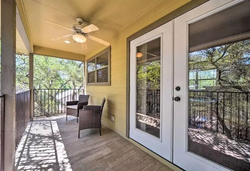 Luxe Canyon Home: Decks, Hot Tub + Lake Views