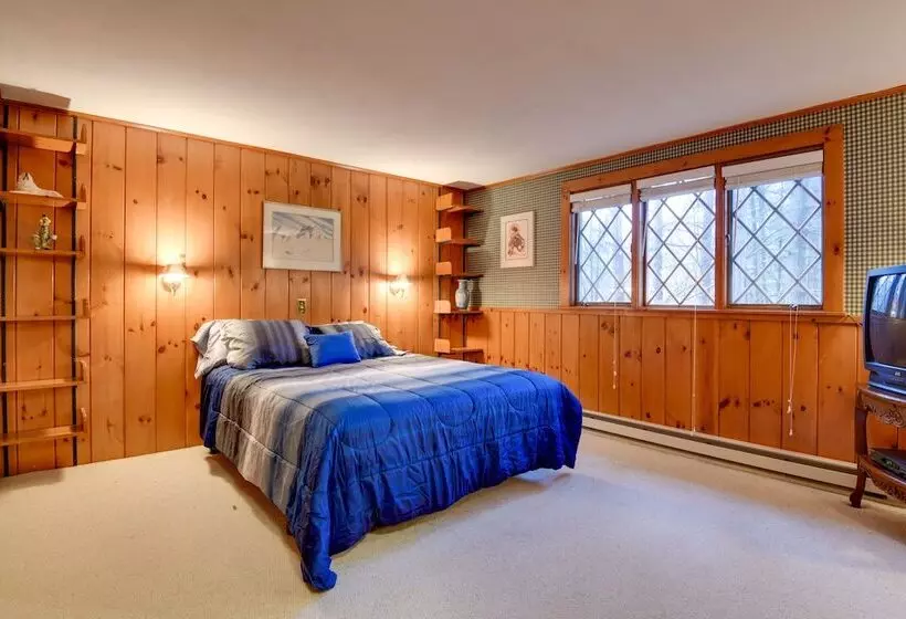 North Conway Home < Walk To Slopes At Cranmore!