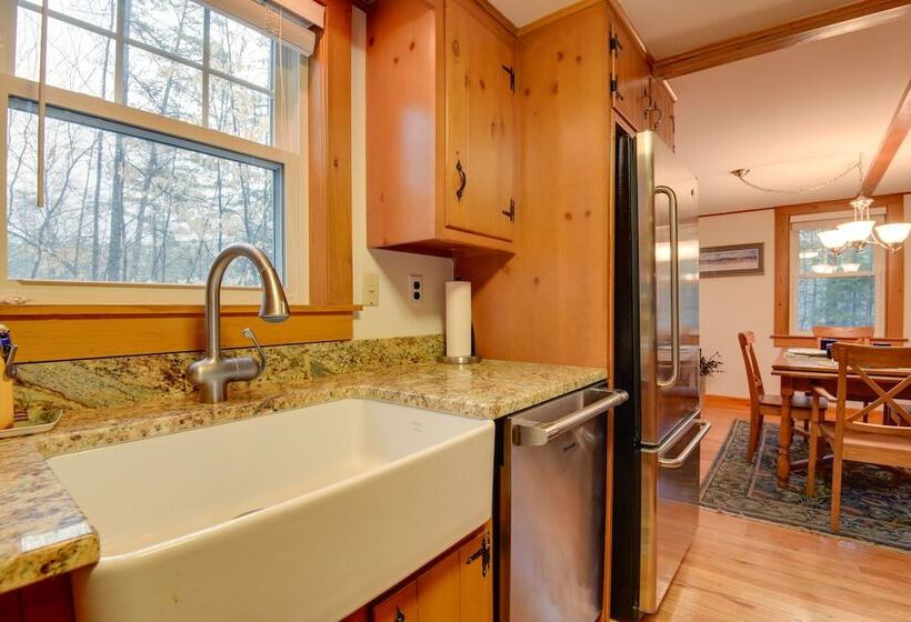 North Conway Home < Walk To Slopes At Cranmore!