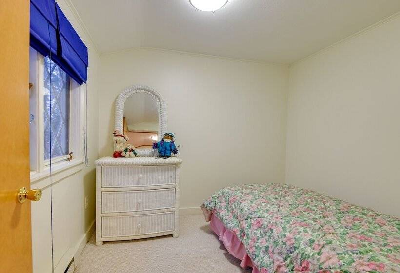 North Conway Home < Walk To Slopes At Cranmore!