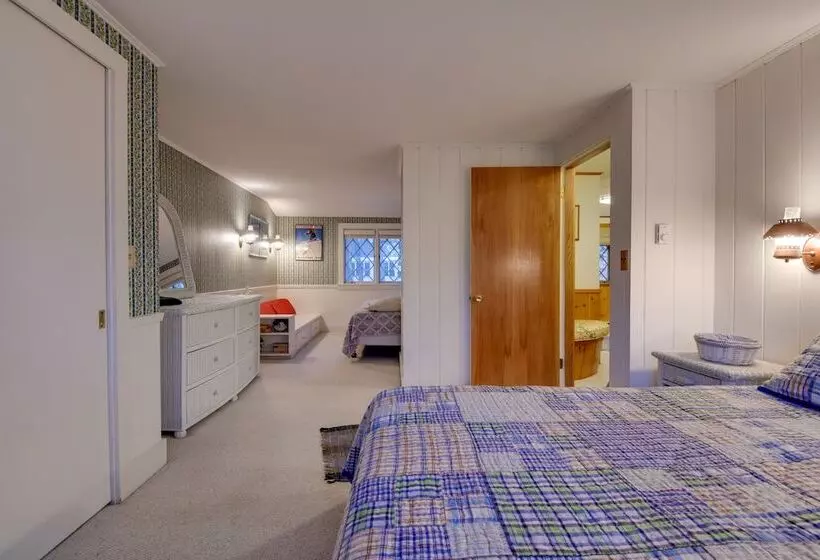 North Conway Home < Walk To Slopes At Cranmore!