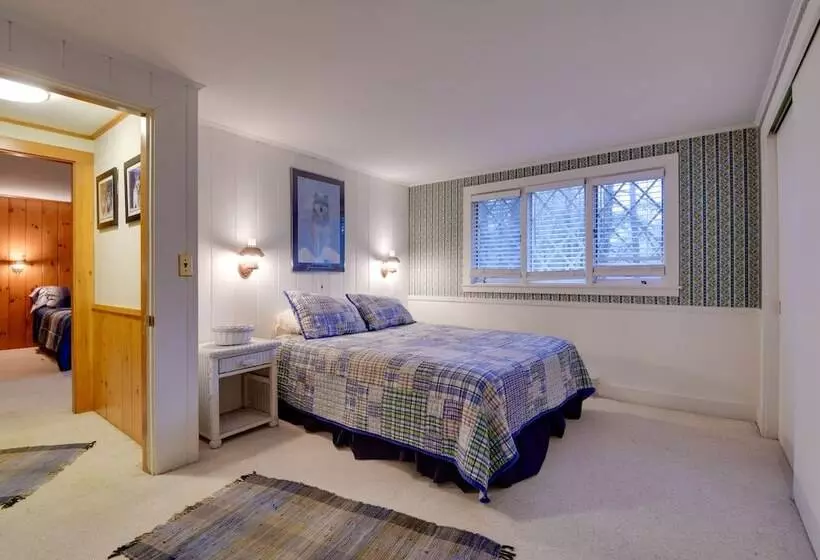 North Conway Home < Walk To Slopes At Cranmore!