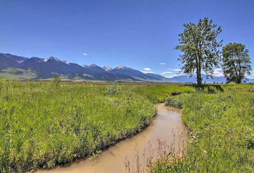 Peaceful Mtn Retreat ~ 43 Mi To Yellowstone!