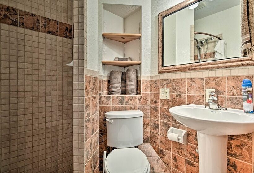 40 Acre Farm W/ Animals & Fishing In Sebring!