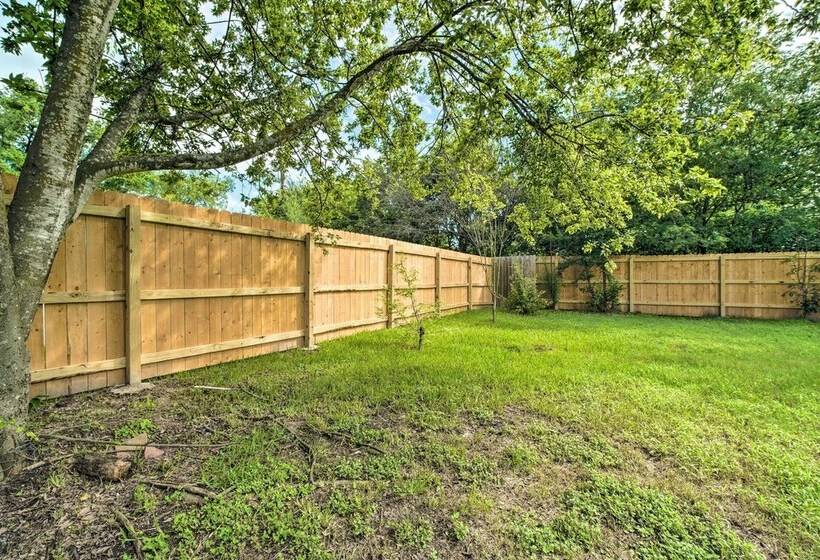 Renovated Cottage W/ Patio By Tx A&m Campus!