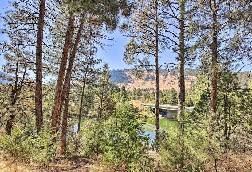 Renovated Riverfront Missoula Home W/ Deck!
