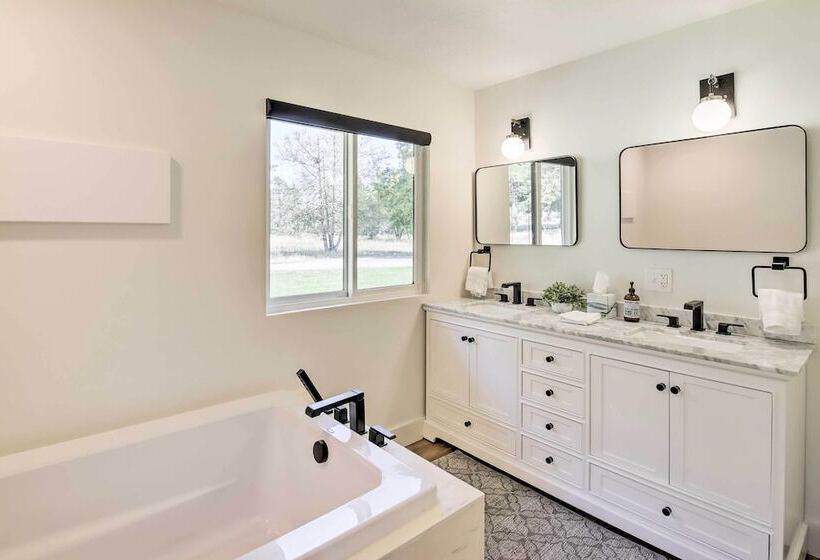 Renovated Riverfront Missoula Home W/ Deck!