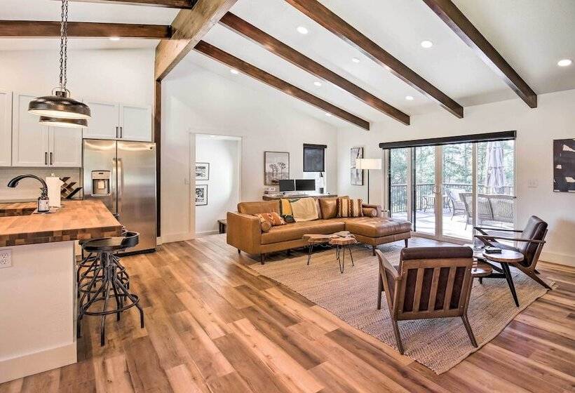 Renovated Riverfront Missoula Home W/ Deck!