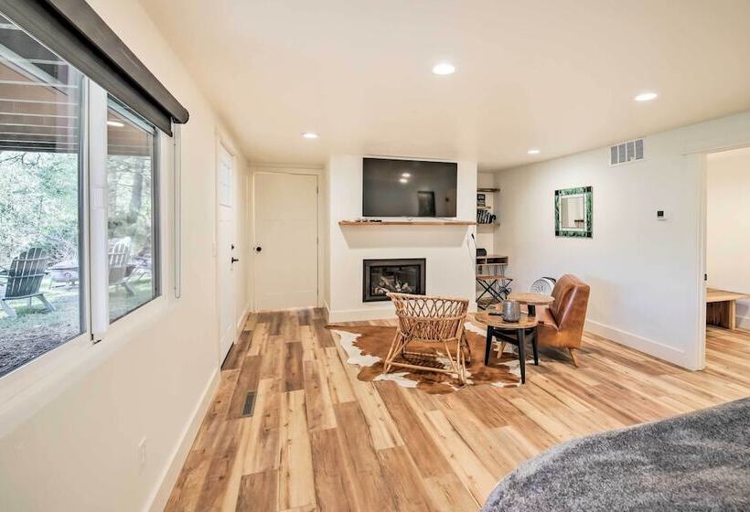 Renovated Riverfront Missoula Home W/ Deck!