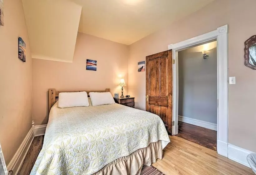 Sault Ste Marie Historic Home, Walk To Town!