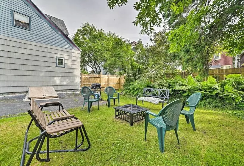 Sault Ste Marie Historic Home, Walk To Town!