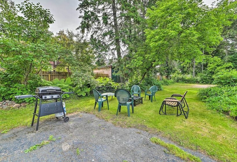 Sault Ste Marie Historic Home, Walk To Town!