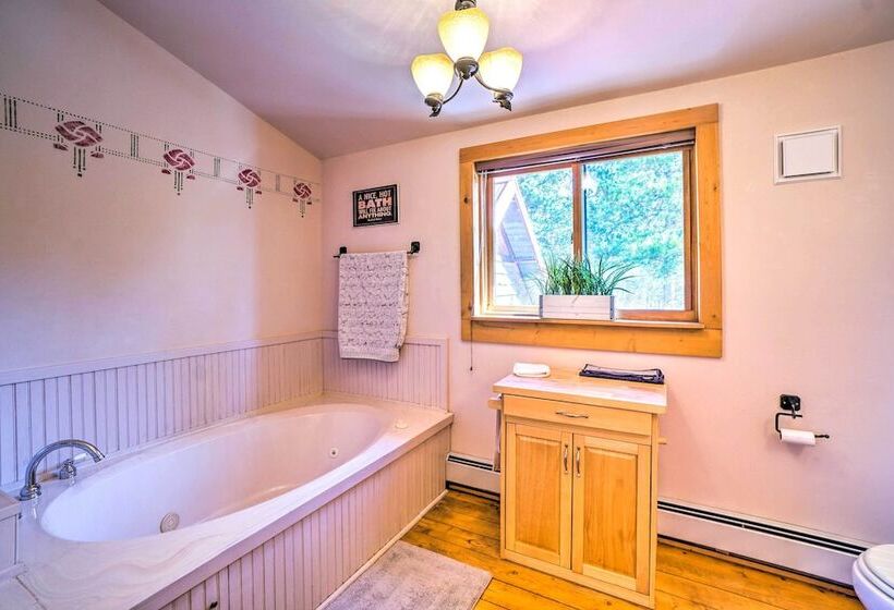 Adorable Black Hawk Mountain Log Cabin: Fire Pit