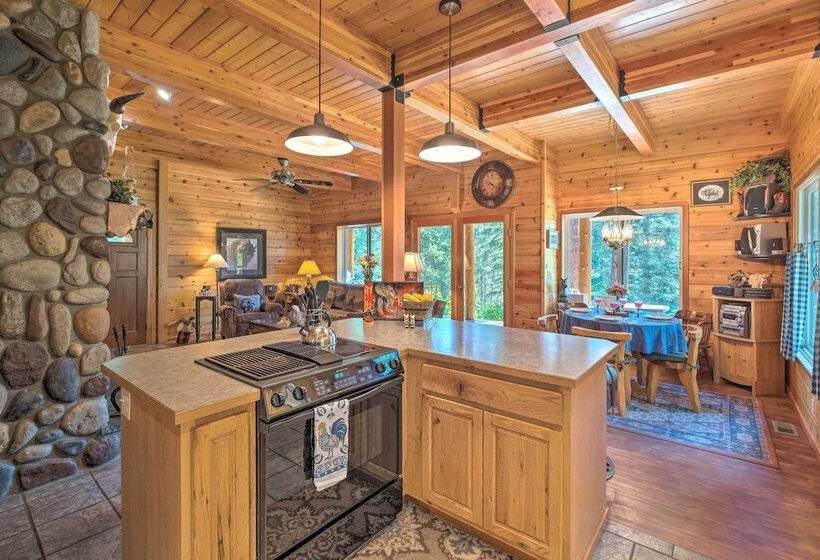 Secluded Leavenworth Cabin On Chiwawa River!