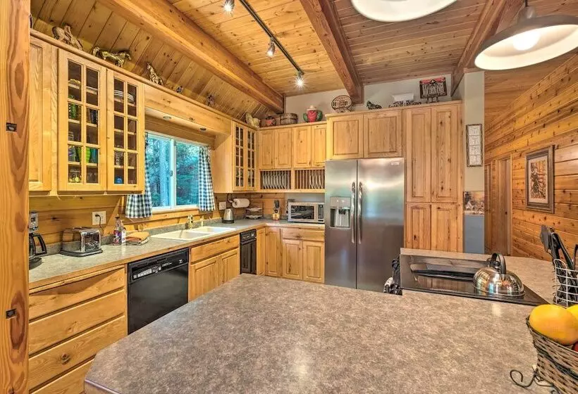 Secluded Leavenworth Cabin On Chiwawa River!