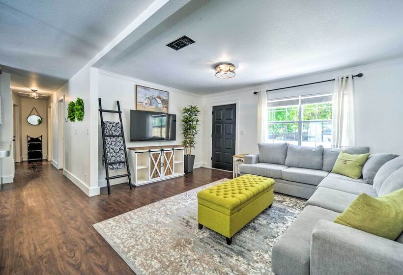 New Braunfels Haven W/ Hot Tub & Fire Pit!