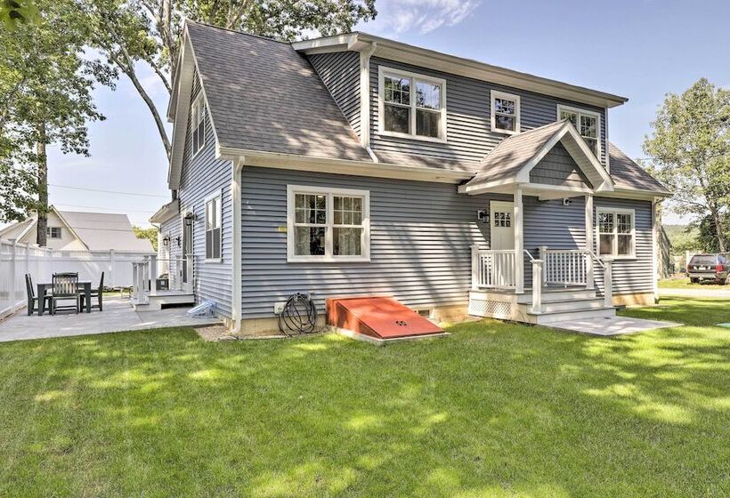 Sun Dappled Retreat   Walk To Wickaboag Lake!