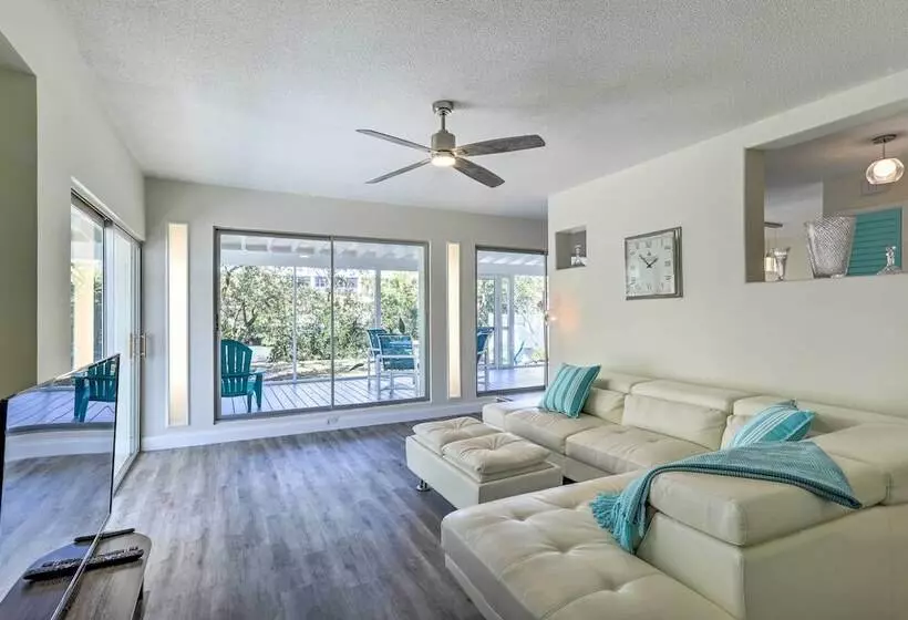 Tropical Waterfront Home: Central Location!