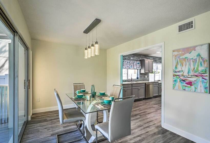 Tropical Waterfront Home: Central Location!