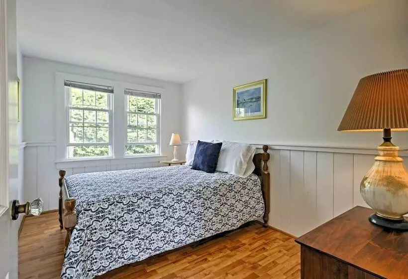 Cape Cod Retreat: Patio, Walk To Craigville Beach