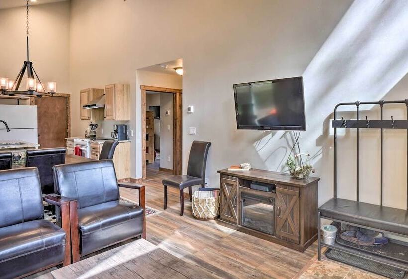 5 Mi To Ski Resort: Mtn View Breck Home W/ Hot Tub