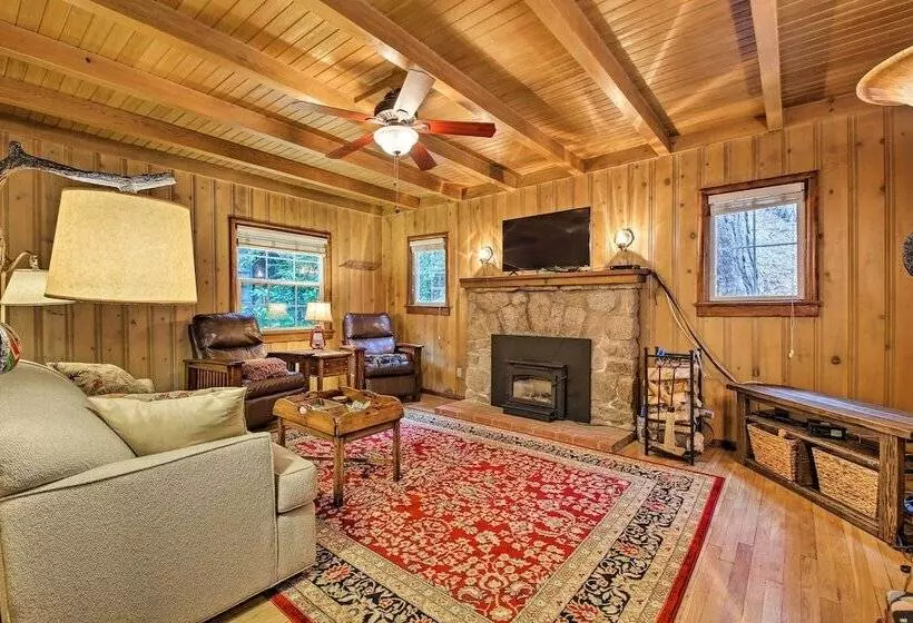 Vintage  Snow White  Cottage ~ 2 Miles To Village!