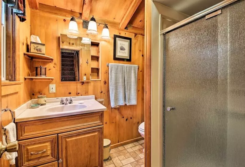 Vintage  Snow White  Cottage ~ 2 Miles To Village!