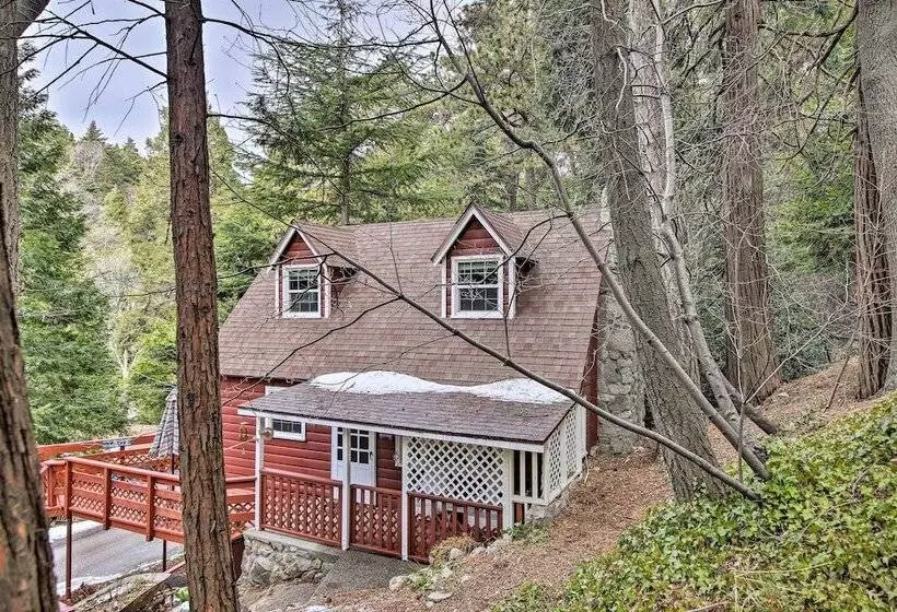 Vintage  Snow White  Cottage ~ 2 Miles To Village!