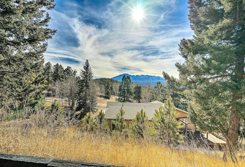 Woodland Park Hideaway W/ Mtn Views & Hot Tub