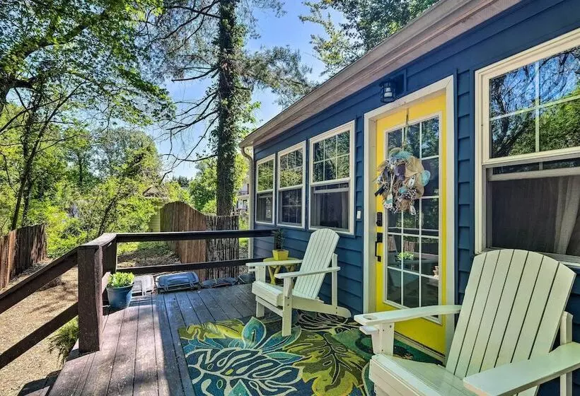 Adorable Beach Cottage W/ Hot Tub & Tropical Bar!