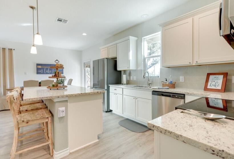 Canyon Lake Home Rental: Boating, Patio & More!