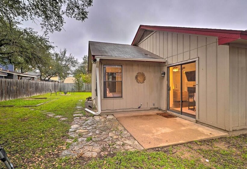 Cozy Austin Area Home W/ Yard, 20 Mi To Dtwn!