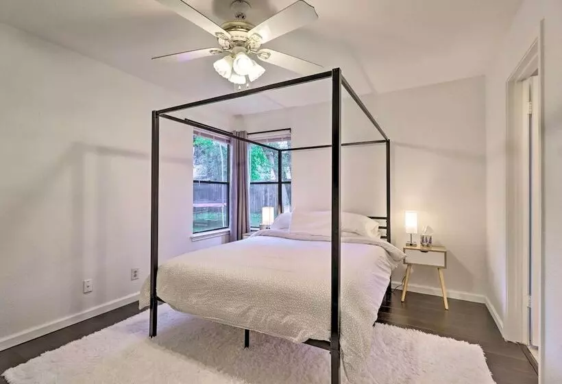 Cozy Austin Area Home W/ Yard, 20 Mi To Dtwn!