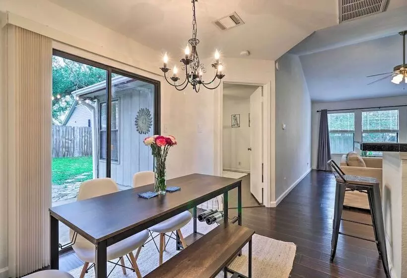 Cozy Austin Area Home W/ Yard, 20 Mi To Dtwn!