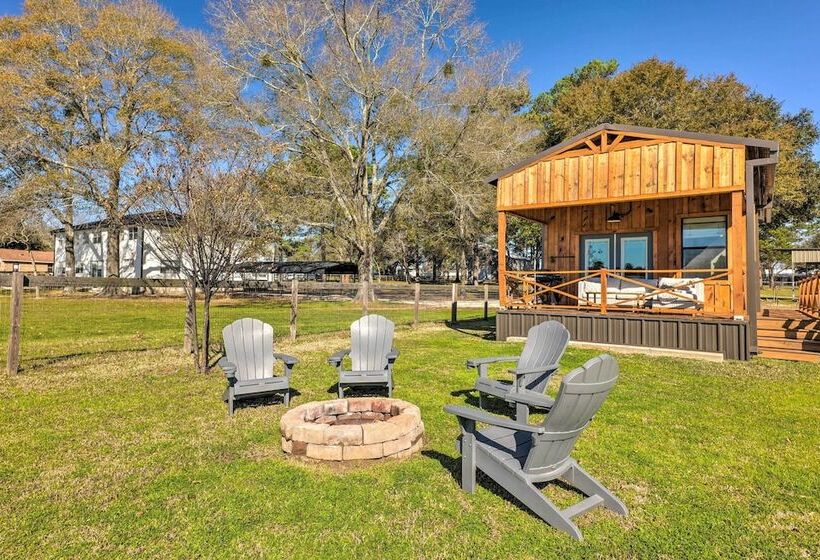 Cozy, New Build Cabin: Steps To Lake Conroe!