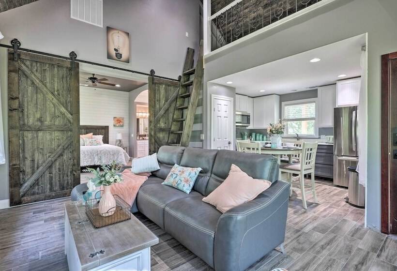 Cozy Spring Branch Cottage In Hill Country!