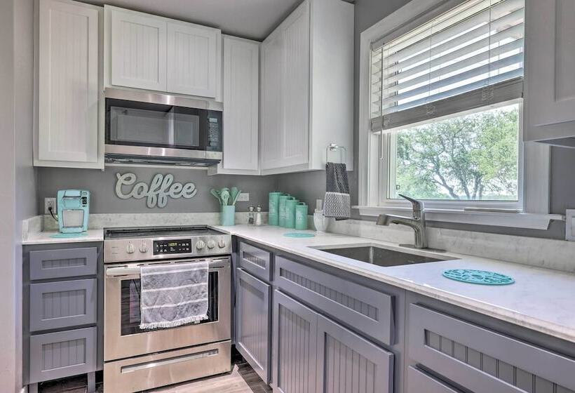 Cozy Spring Branch Cottage In Hill Country!