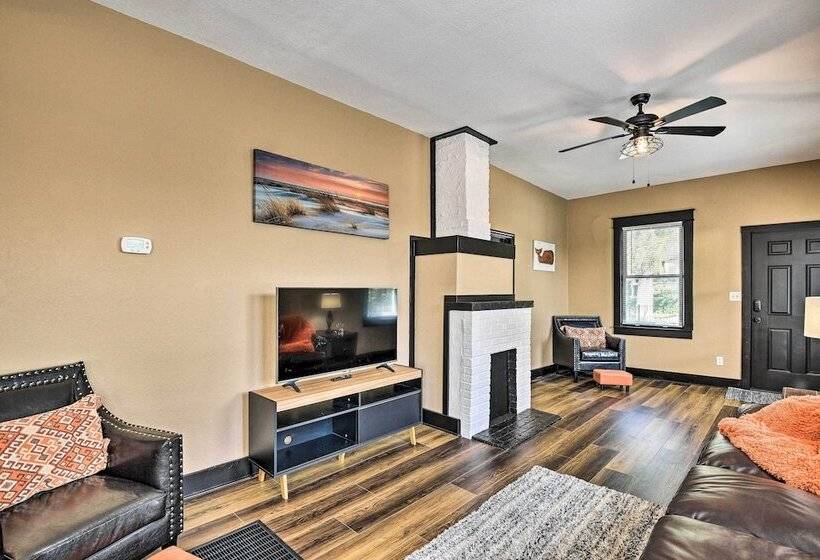 Downtown Deland Home: Walk To Stetson University!