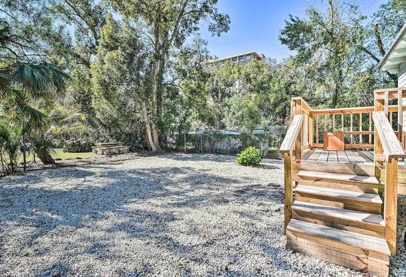 Downtown Deland Home: Walk To Stetson University!