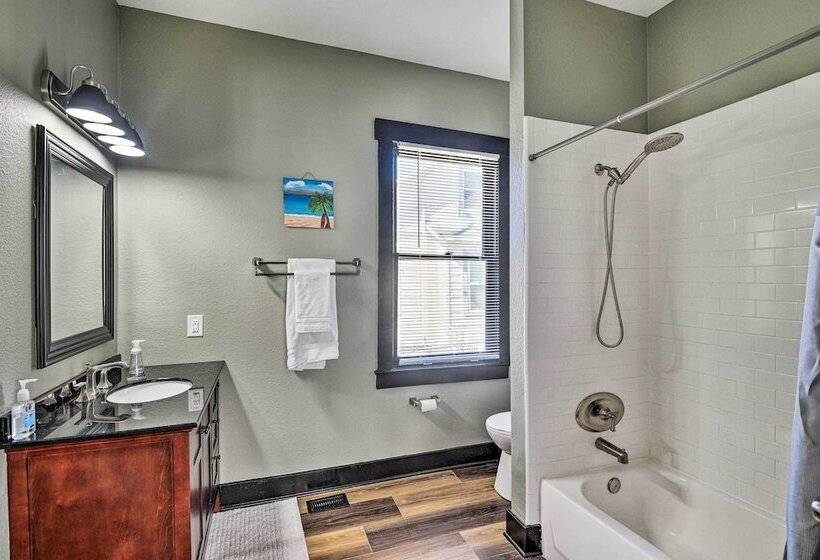 Downtown Deland Home: Walk To Stetson University!