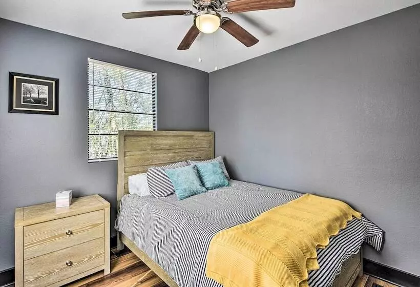 Downtown Deland Home: Walk To Stetson University!