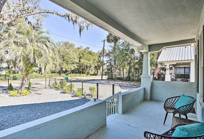 Downtown Deland Home: Walk To Stetson University!