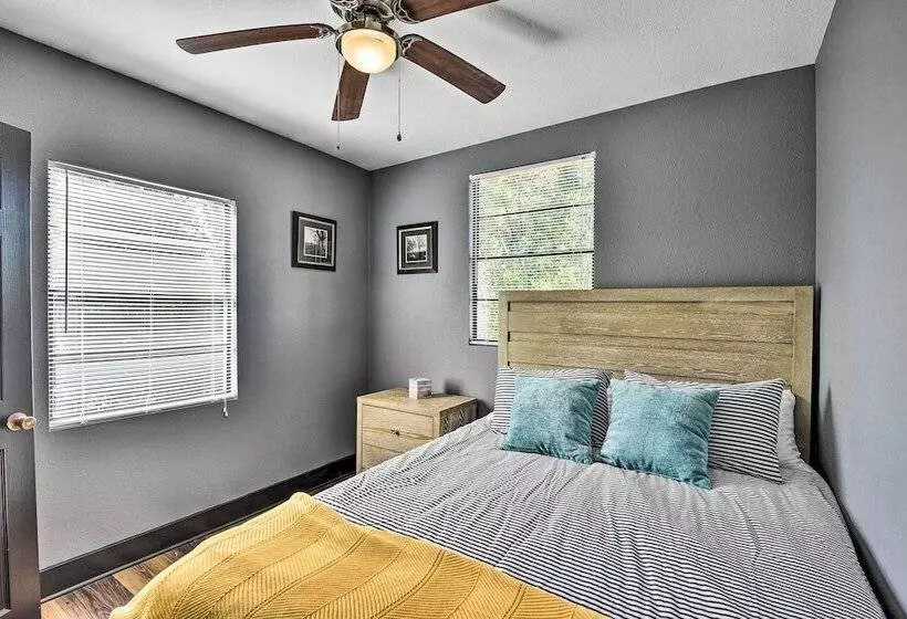 Downtown Deland Home: Walk To Stetson University!