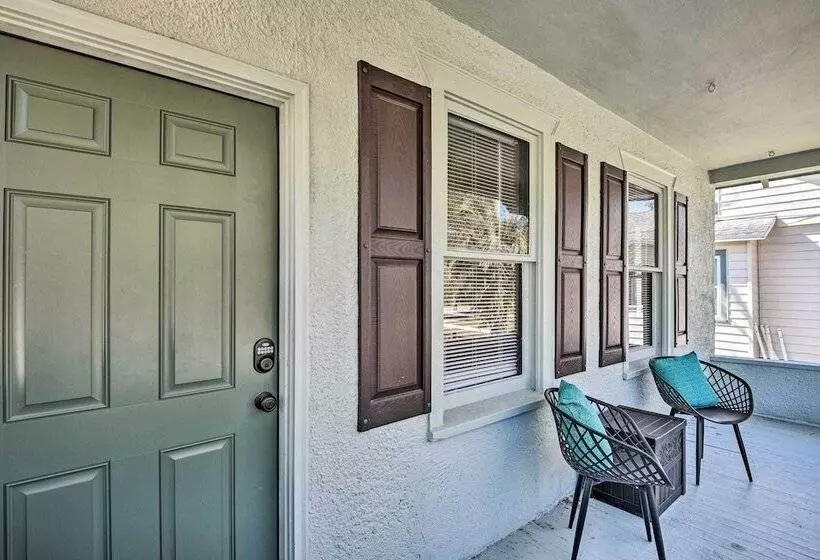 Downtown Deland Home: Walk To Stetson University!