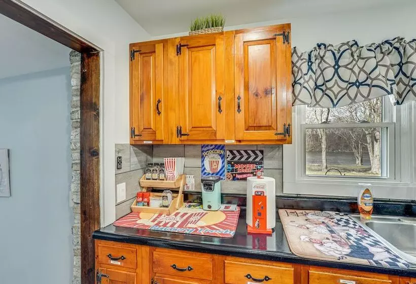 Waterfront Wallkill Duplex Home W/ Fire Pits!