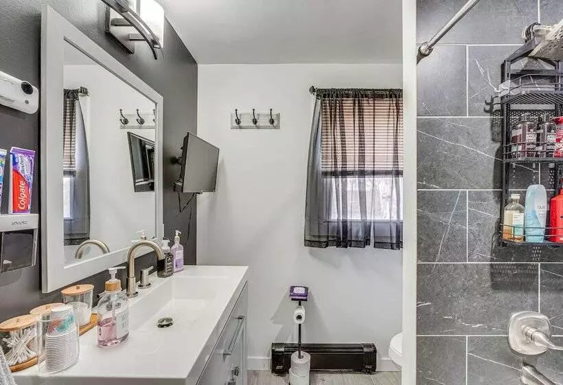 Waterfront Wallkill Duplex Home W/ Fire Pits!