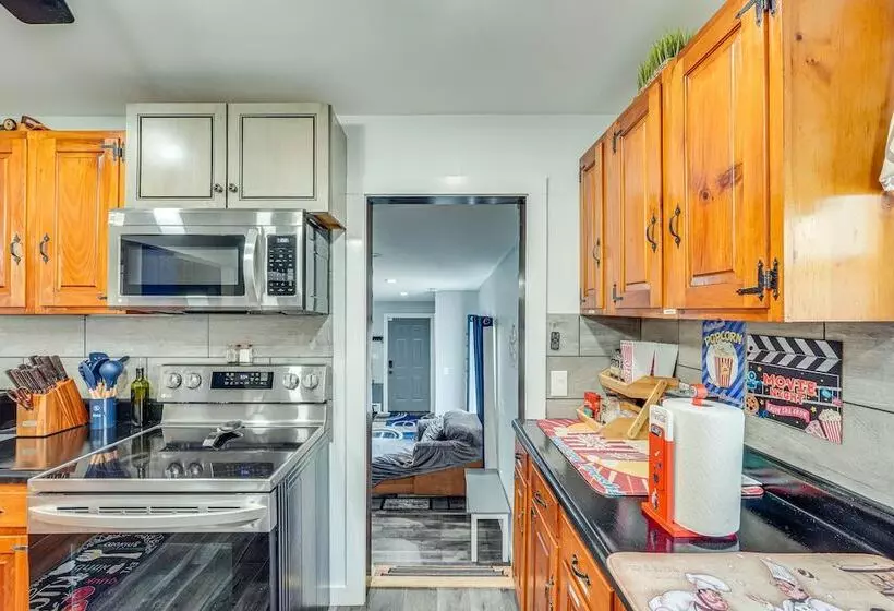 Waterfront Wallkill Duplex Home W/ Fire Pits!